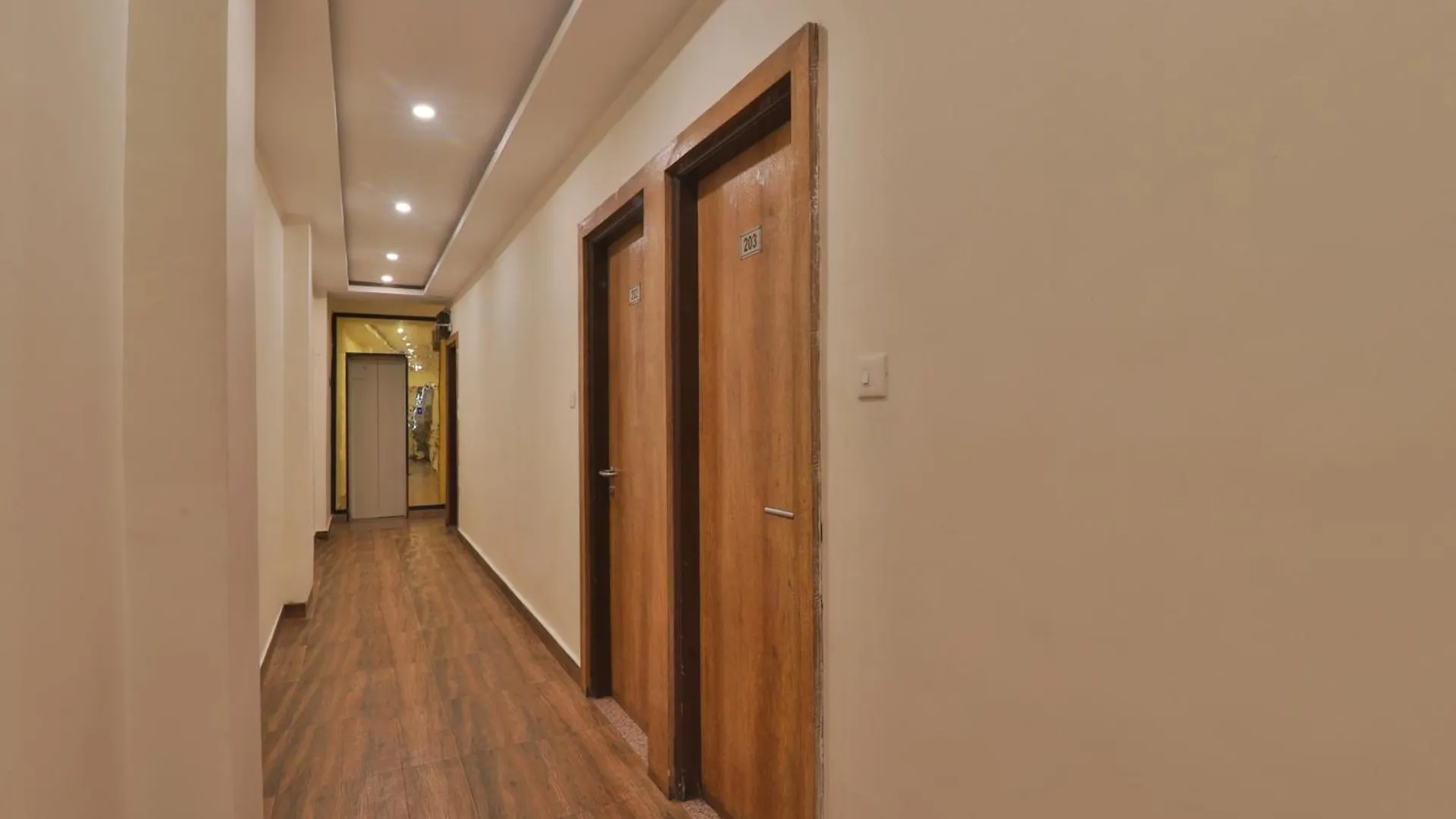 Hotel Janki Inn Sigra 2 Km From Kashi Vishwanath Dham Varanasi