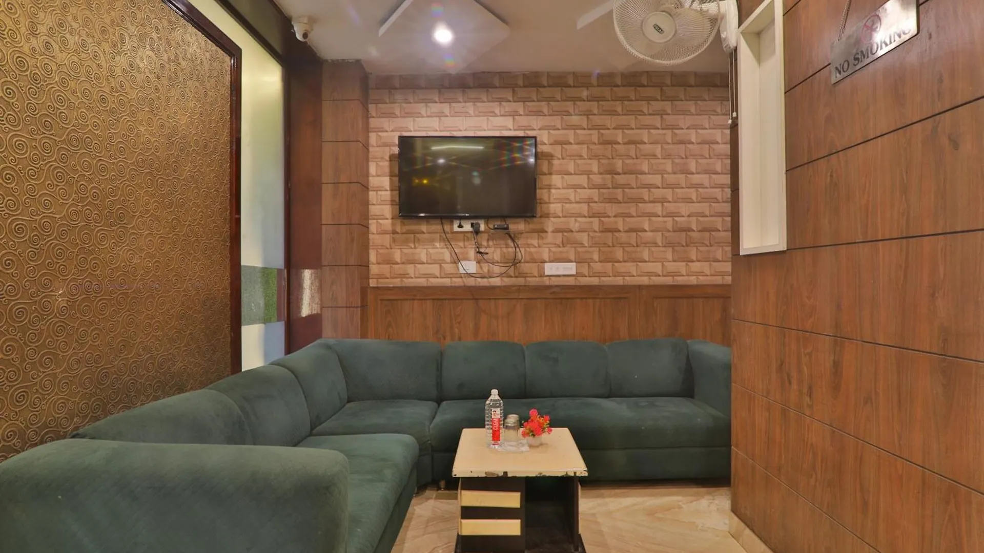 Hotel Janki Inn Sigra 2 Km From Kashi Vishwanath Dham Varanasi